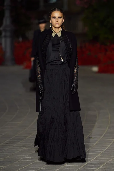Look 20